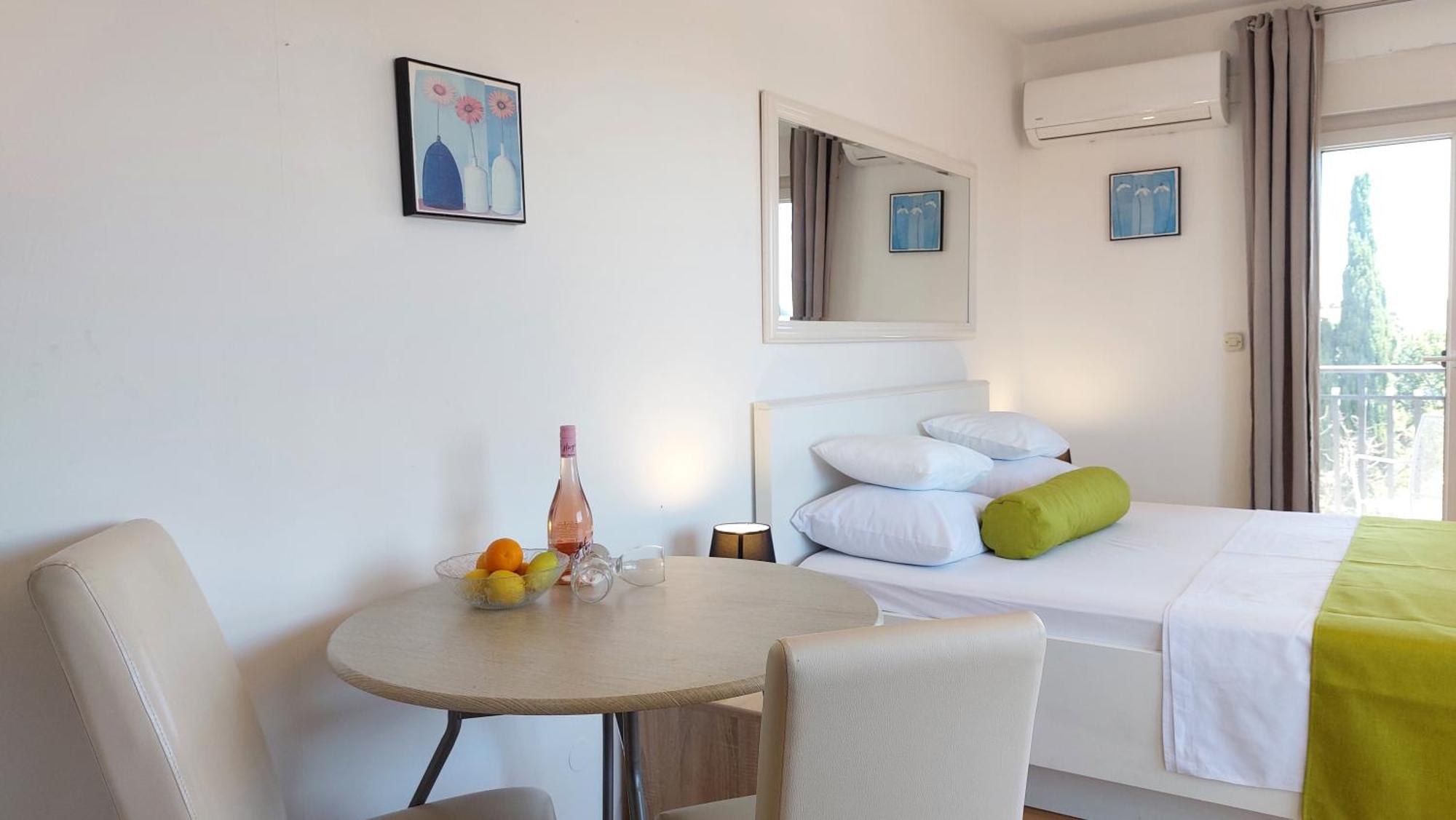 Sea Side Apartments Vodice Eksteriør bilde