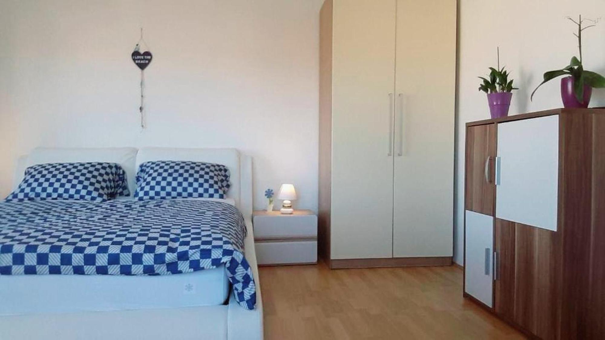 Sea Side Apartments Vodice Rom bilde
